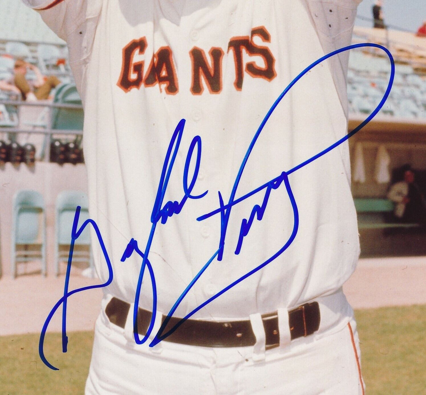 Gaylord Perry HOF San Francisco Giants Signed/Autographed 8x10 Photo JSA 165000