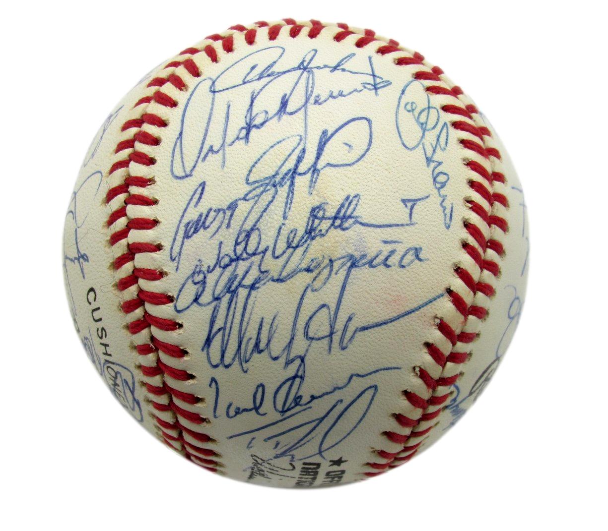 1990 Mets Team Autographed by 32 Harrelson Strawberry Viola ONL Baseball 182804