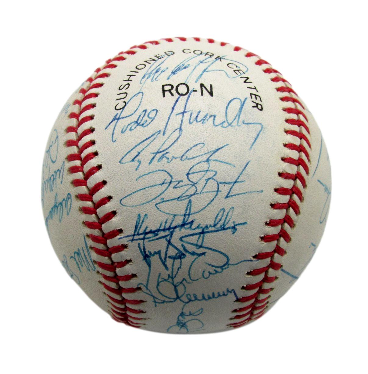 1991 Mets Team Signed by 32 Players ONL Baseball Harrelson Cone Gooden 187272