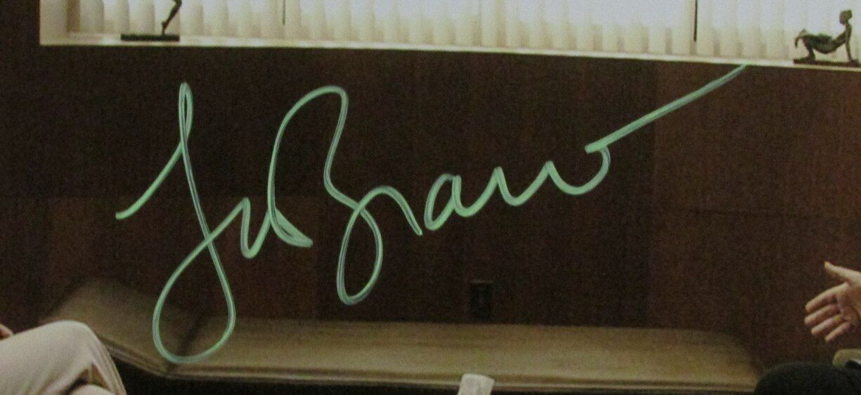 Lorraine Bracco Autographed "Sopranos" Dr. Melfi 11x14 Photo JSA