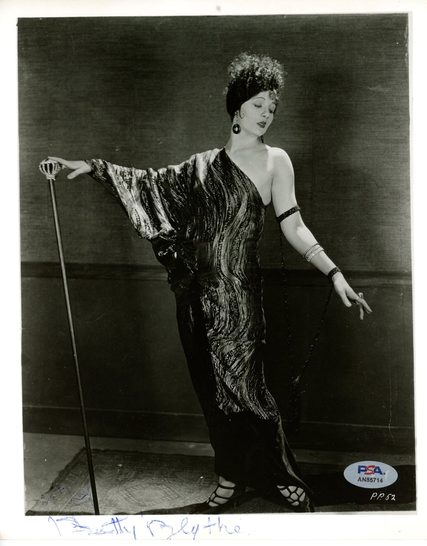 Betty Blythe Signed/Autographed 8x10 B/W Photo "Queen of Sheba" PSA/DNA 192070