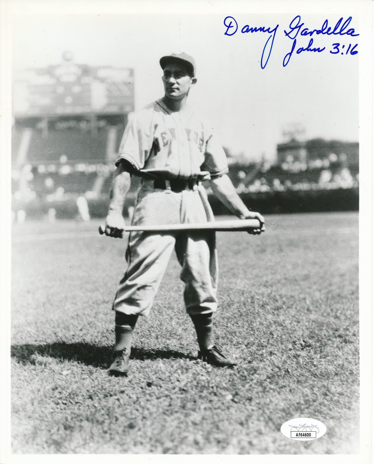 Danny Gardella Autographed Vintage 8x10 B/W Photo New York Giants JSA 174194