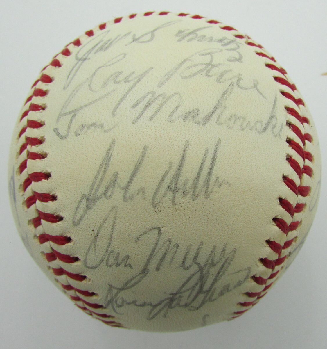 1975 Detroit Tigers Team Signed by 26 OAL Baseball Lolich Brown 149802