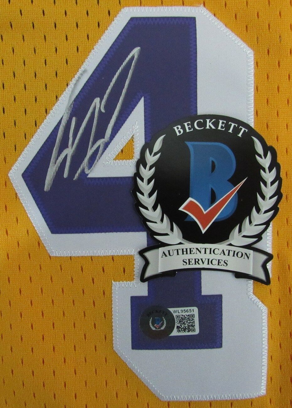 Shaquille O'Neal HOF Autographed Mitchell & Ness Jersey Lakers Beckett 176384