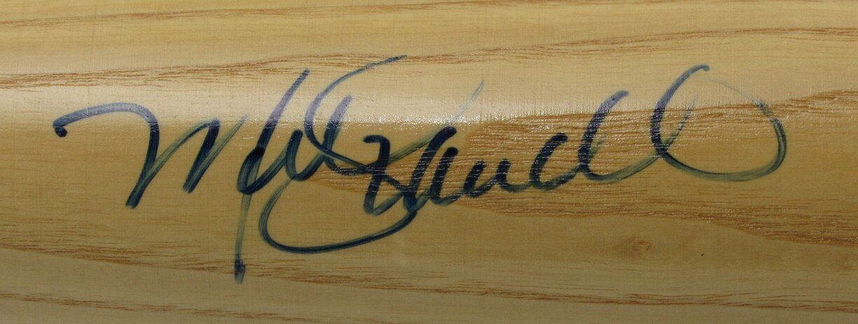 Mike Schmidt HOF Autographed Rawlings Big Stick Baseball Bat Phillies JSA 176529