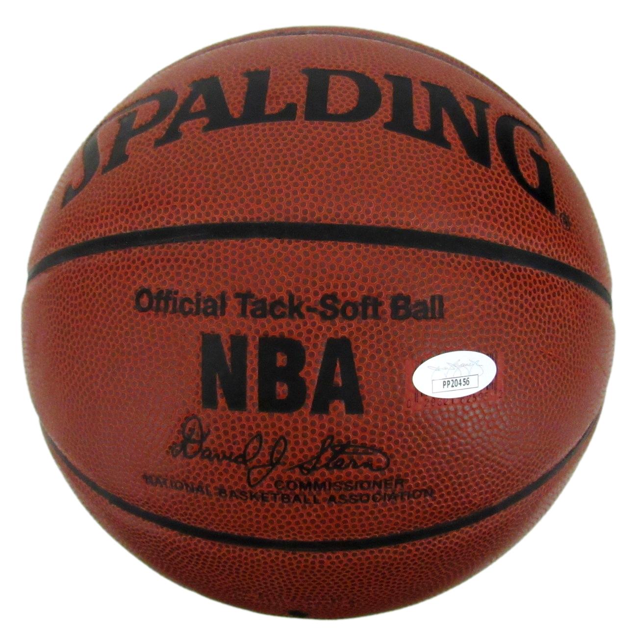 Walt Bellamy Knicks Signed Spalding NBA Basketball JSA 159601