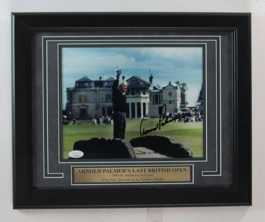 Arnold Palmer Autographed 8x10 Photo 1995 St. Andrews Framed JSA 181860