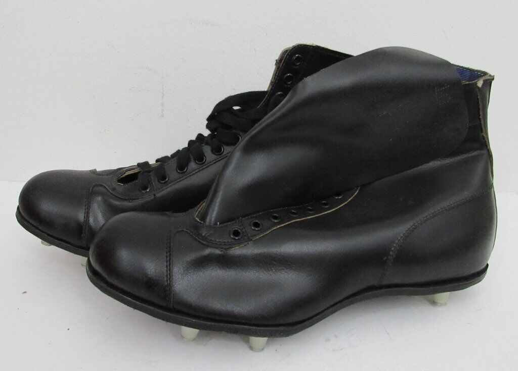 Pair of Vintage Wilson Riteweight Black Football Cleats Size 8.5 NIB 182908