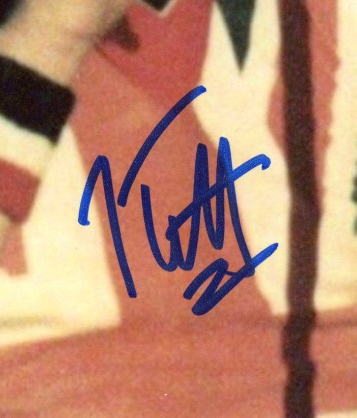 Joe Elliott Autographed 8x10 Photo Def Leppard JSA