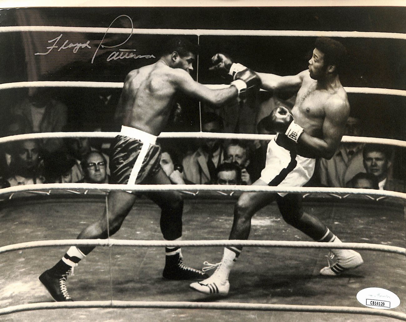 Floyd Patterson Signed/Autographed Vintage 8x10 B/W Wire Photo JSA 193172