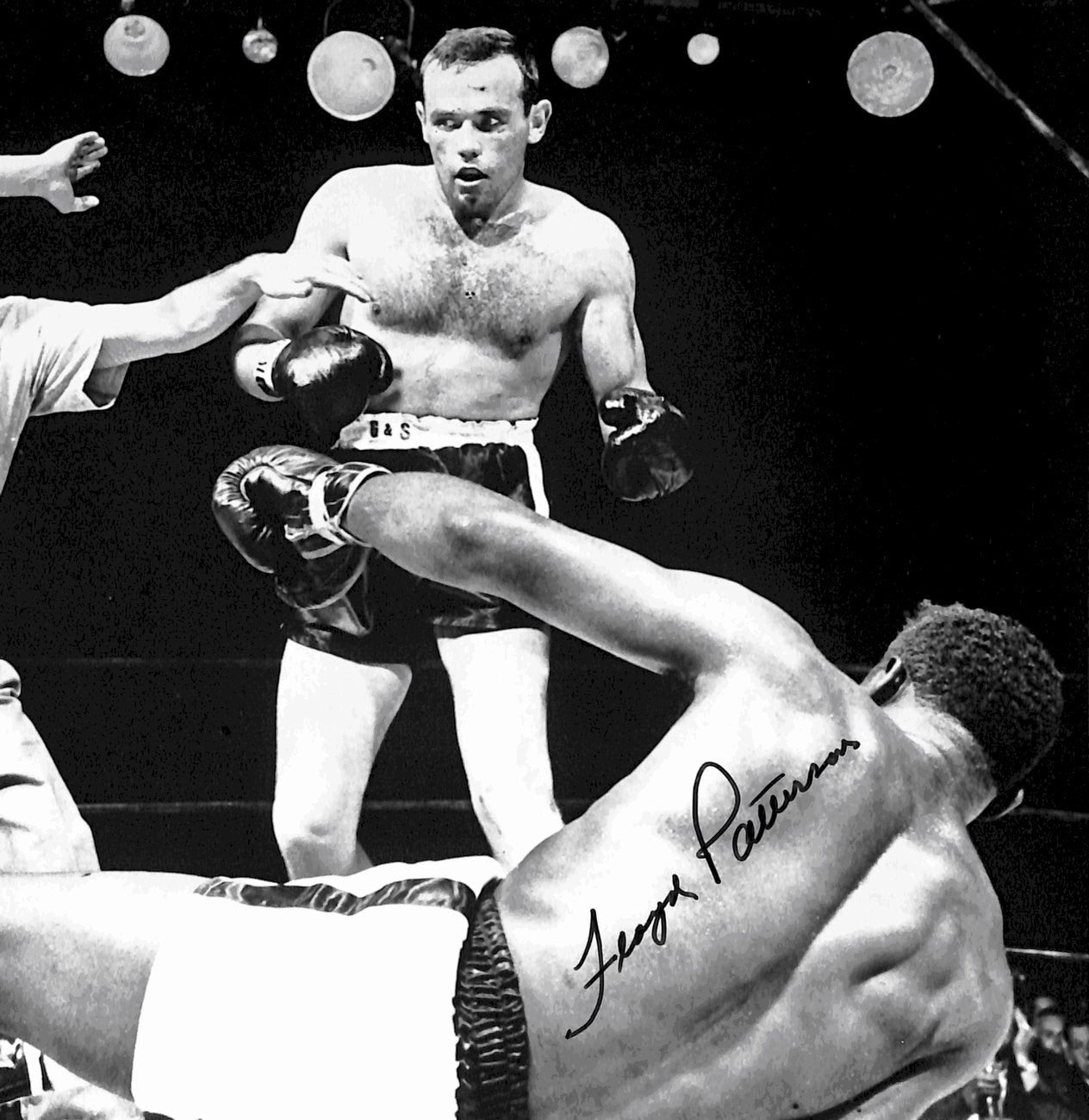 Floyd Patterson Signed/Autographed Vintage 8x10 B/W Photo JSA 193178