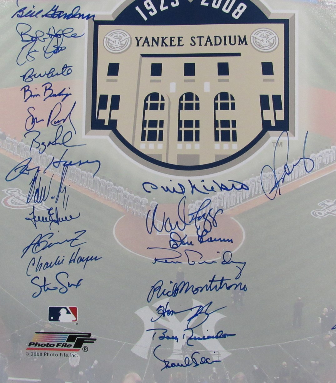 New York Yankees and Mets Collage Team Signed by 96 16x20 Photo MLB Holo 193246