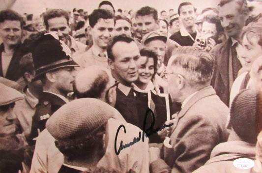 Arnold Palmer Signed/Autographed 12x8 B/W Photo PGA Golf Champ JSA 192665