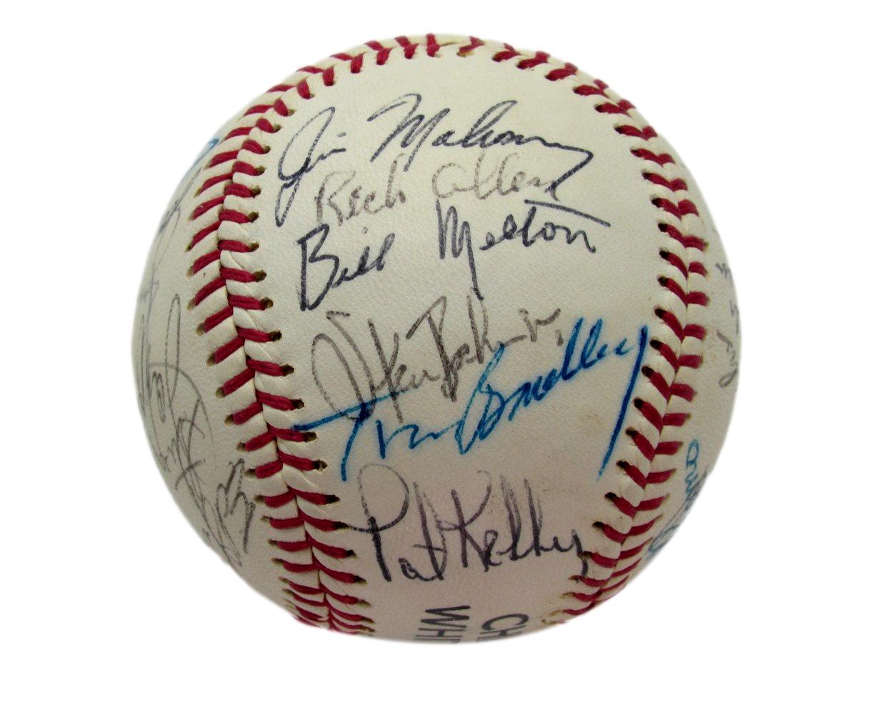 1972 Chicago White Sox Team Signed Baseball (25) Tanner Wood 193598