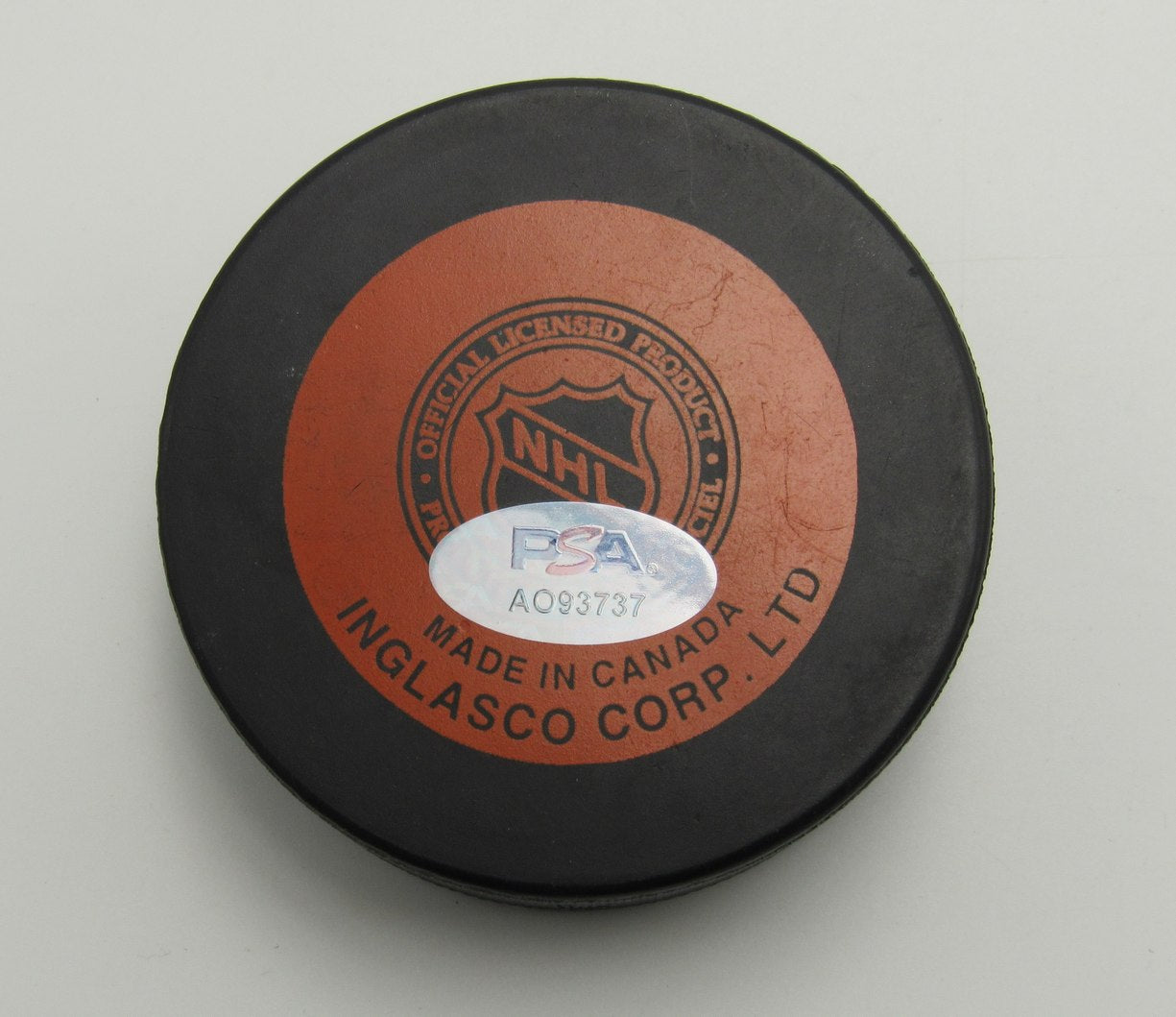 Bobby Orr HOF Signed/Auto Boston Bruins Official Game Hockey Puck PSA 193964