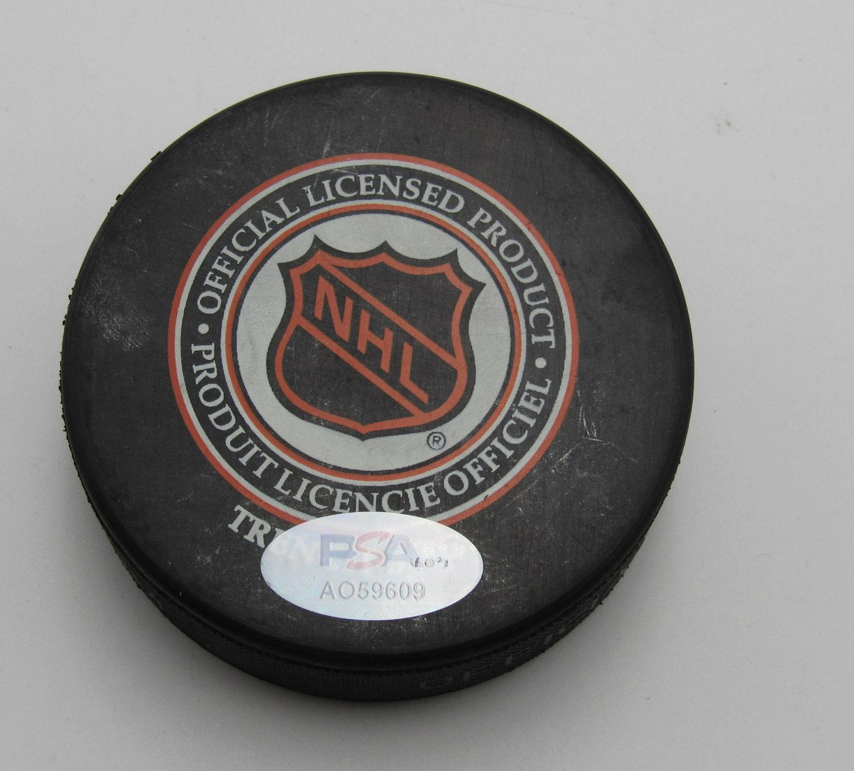 Mario Lemieux HOF Signed/Autographed Pittsburgh Penguins Hockey Puck PSA 194229