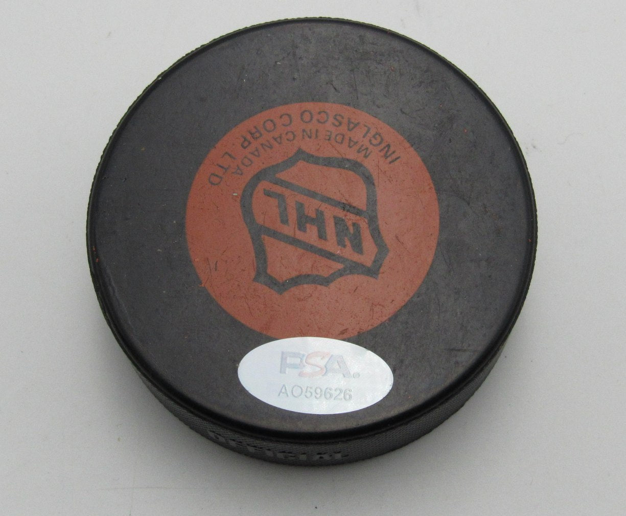Brett Hull HOF Signed/Auto St. Louis Blues Official Game Hockey Puck PSA 194234
