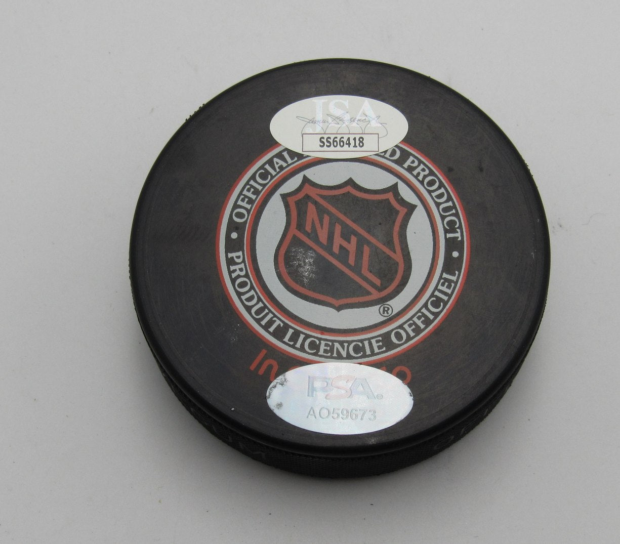Ray Bourque HOF Signed Boston Bruins 75th Anniversary Hockey Puck PSA 194235