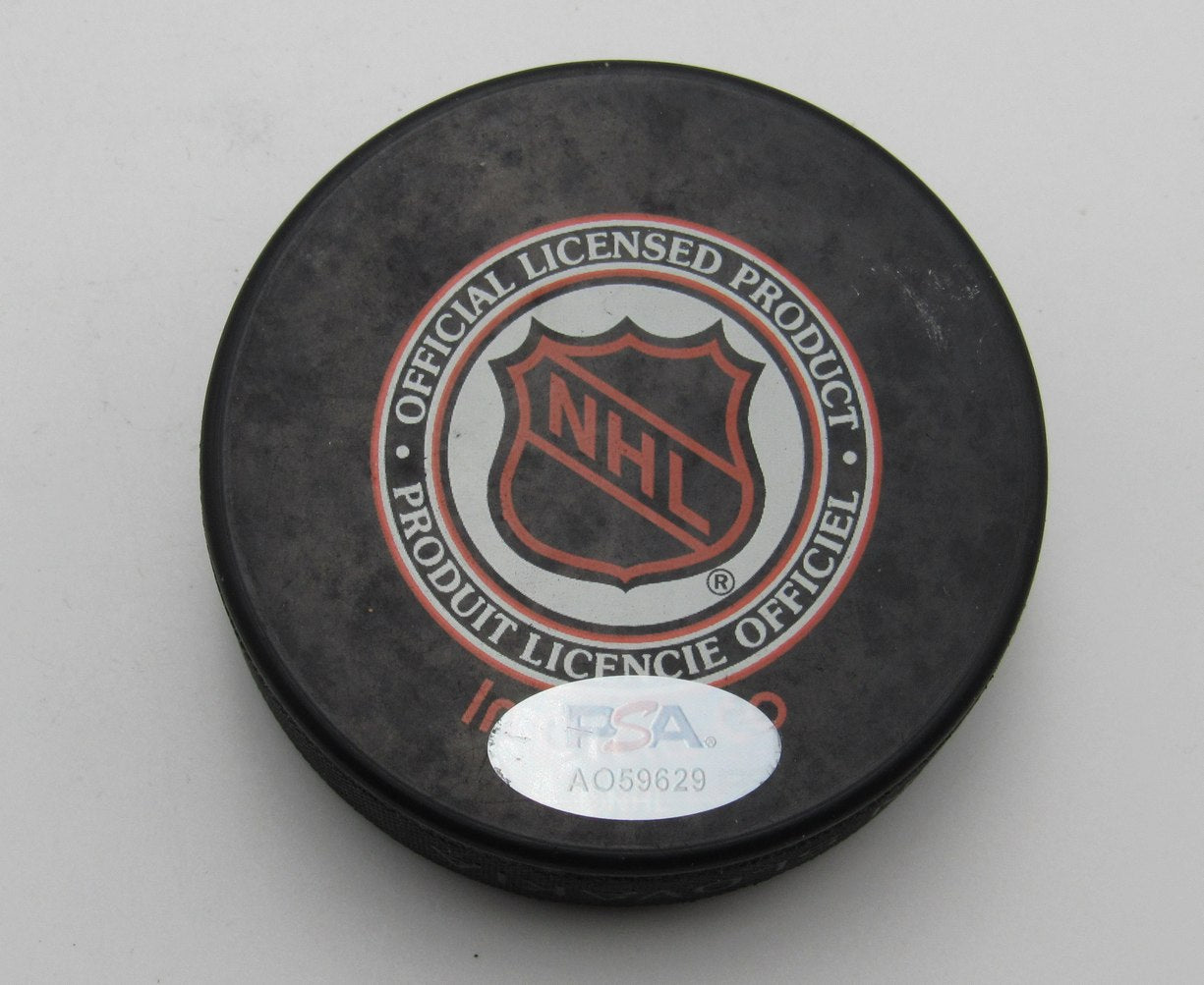Brian Leetch HOF Signed 1994 Stanley Cup Champ Hockey Puck Rangers PSA 194266