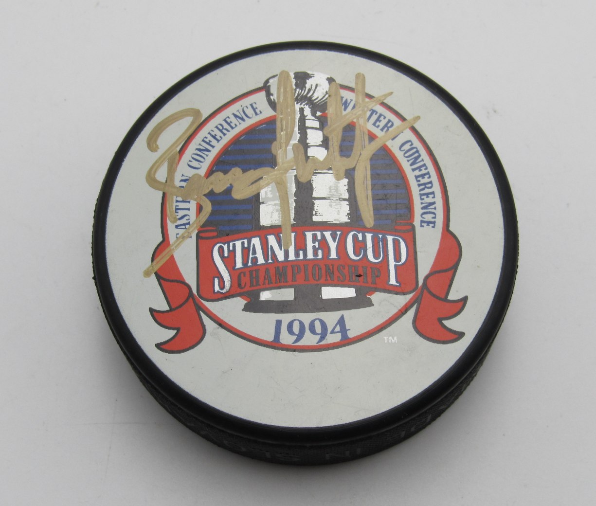 Brian Leetch HOF Signed 1994 Stanley Cup Champ Hockey Puck Rangers PSA 194286
