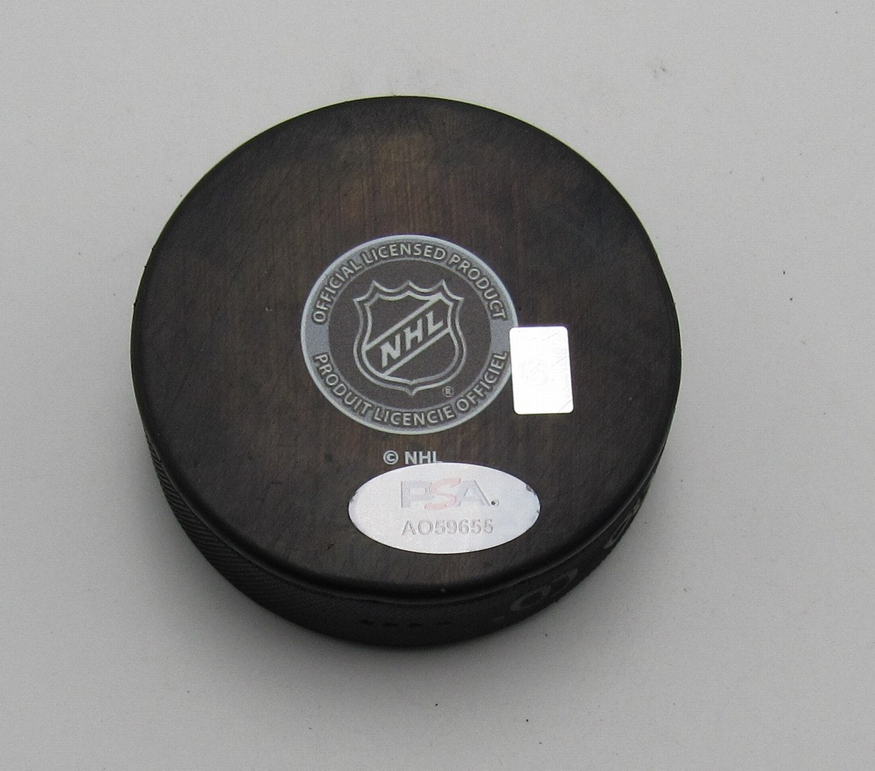 Yvan Cournoyer HOF Signed/Inscribed Montreal Canadiens Hockey Puck PSA 194295
