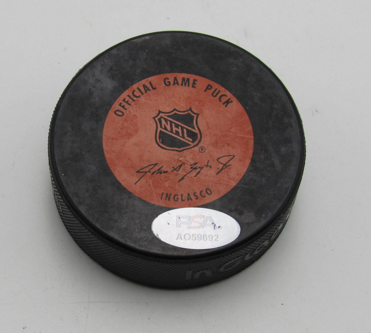Ray Bourque HOF Signed/Auto NHL 75 Official Game Hockey Puck Bruins PSA 194312