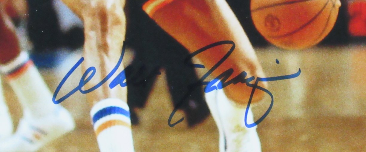 Walt Frazier HOF New York Knicks Signed/Auto 11x14 Photo Framed JSA 193992