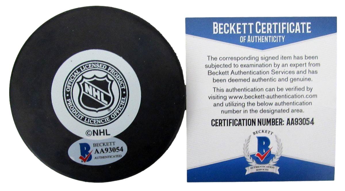 Joe Watson Signed/Autographed Boston Bruins Logo Hockey Puck Beckett 194770