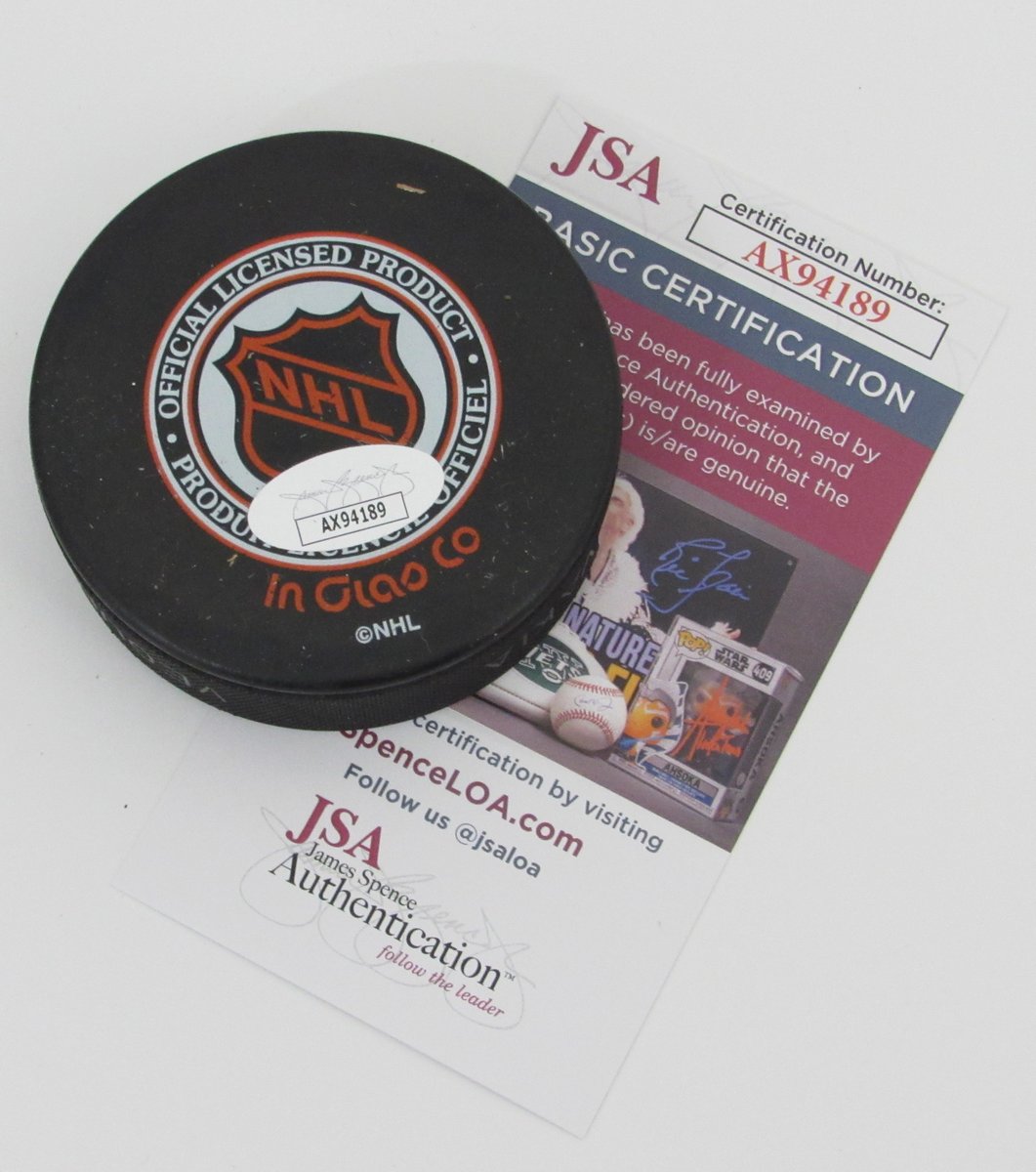 Brendan Shanahan HOF Signed/Autographed Detroit Red Wings Hockey Puck JSA 196607