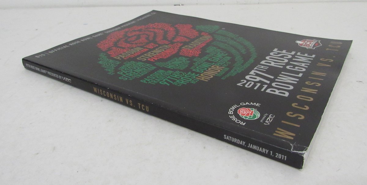 January 1, 2011 Rose Bowl Football Game Program Wisconsin vs. TCU 195697
