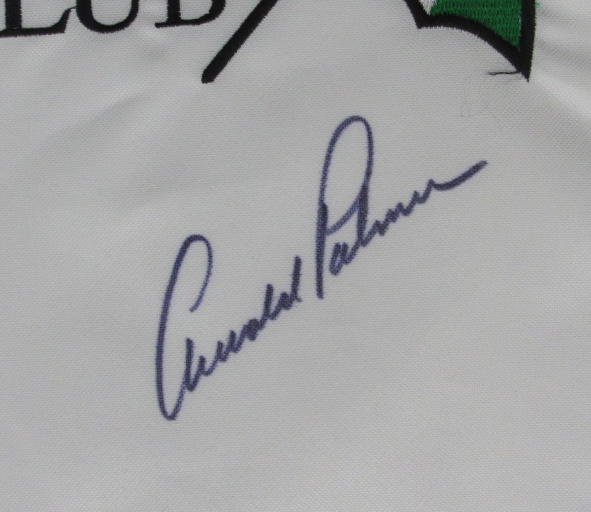 Arnold Palmer Signed/Autographed Bay Hill Club Pin Flag Framed Beckett 195740