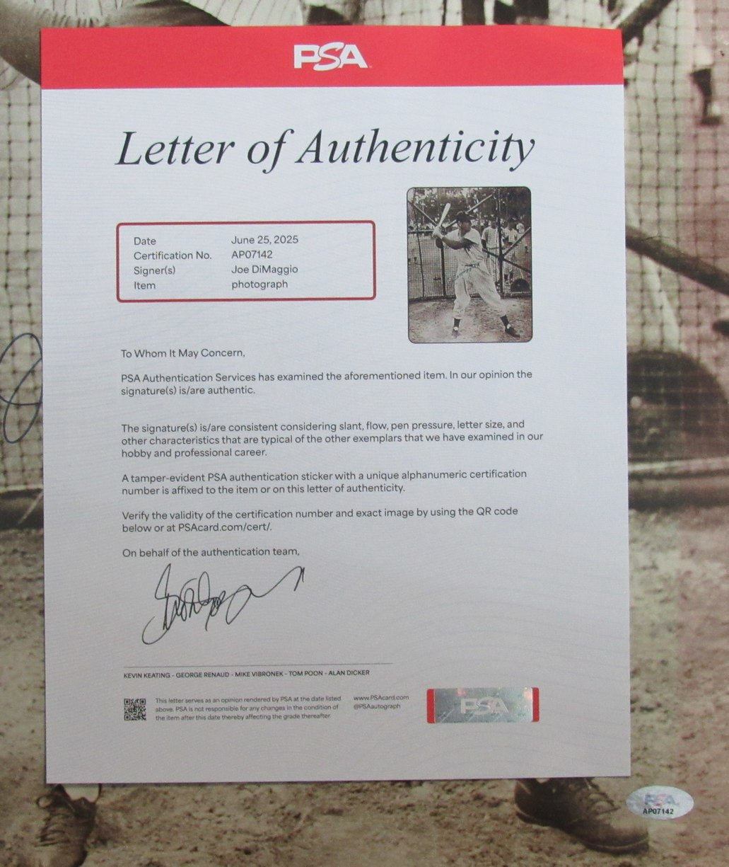 Joe DiMaggio HOF Signed/Autographed 16x20 Photo New York Yankees PSA/DNA 197431