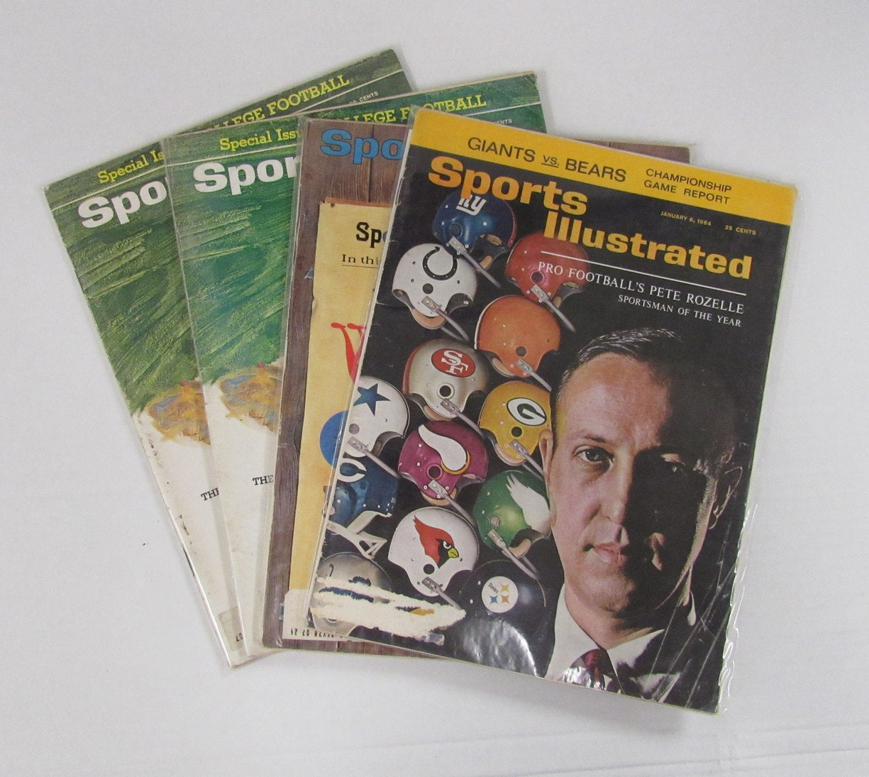 Lot of (7)1964 Sports Illustrated Magazines Rozelle/Shoemaker Covers 198094