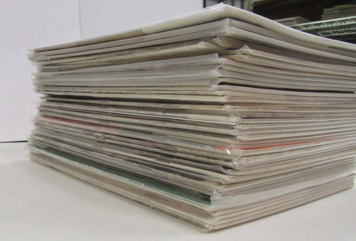 Lot of (41) 1957 Sports Illustrated Magazines Baseball Issue/WS Issue 197962