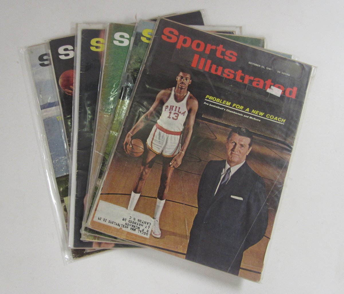 Lot of (22) 1961 Sports Illustrated Magazines Wilt Chamberlain 1st Cover 197965