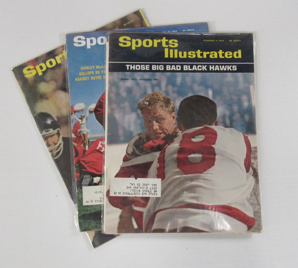 Lot of (9) 1964 Sports Illustrated Magazines Shirley Maclaine Cover 198099