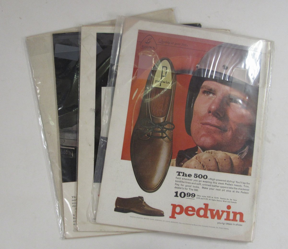 Lot of (25) 1963 Sports Illustrated Magazines Staubach 1st Cover 197970