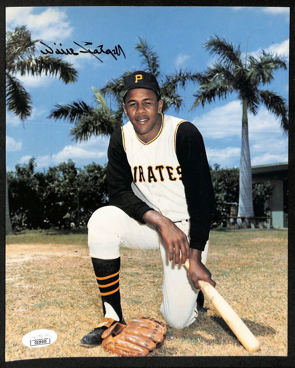 Willie Stargell HOF Pirates d.2001 Signed/Autographed  8x10 Photo JSA 197927