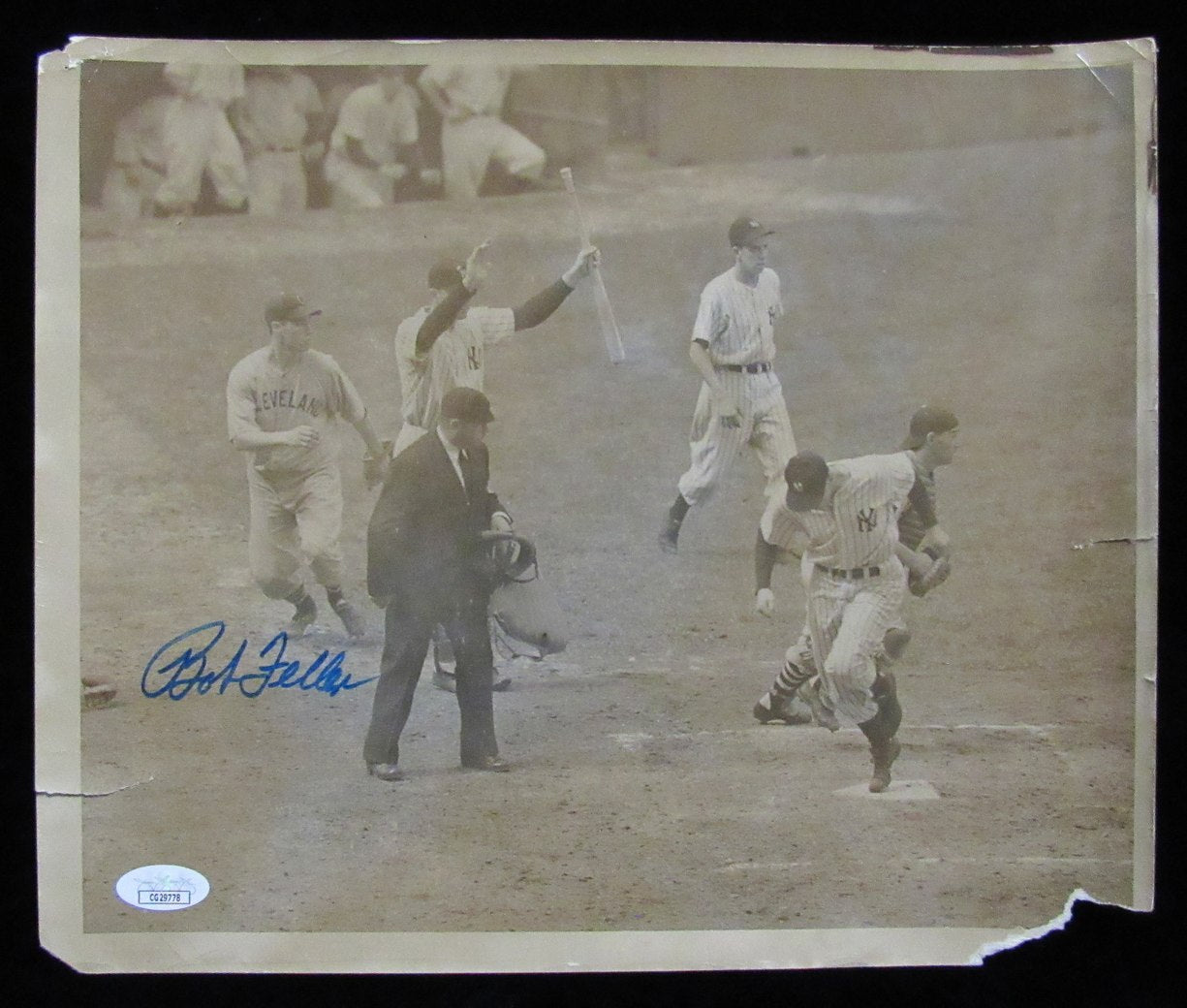 Bob Feller HOF Signed/Auto 12x10 Vintage B/W Photo Cleveland Indians JSA 197540