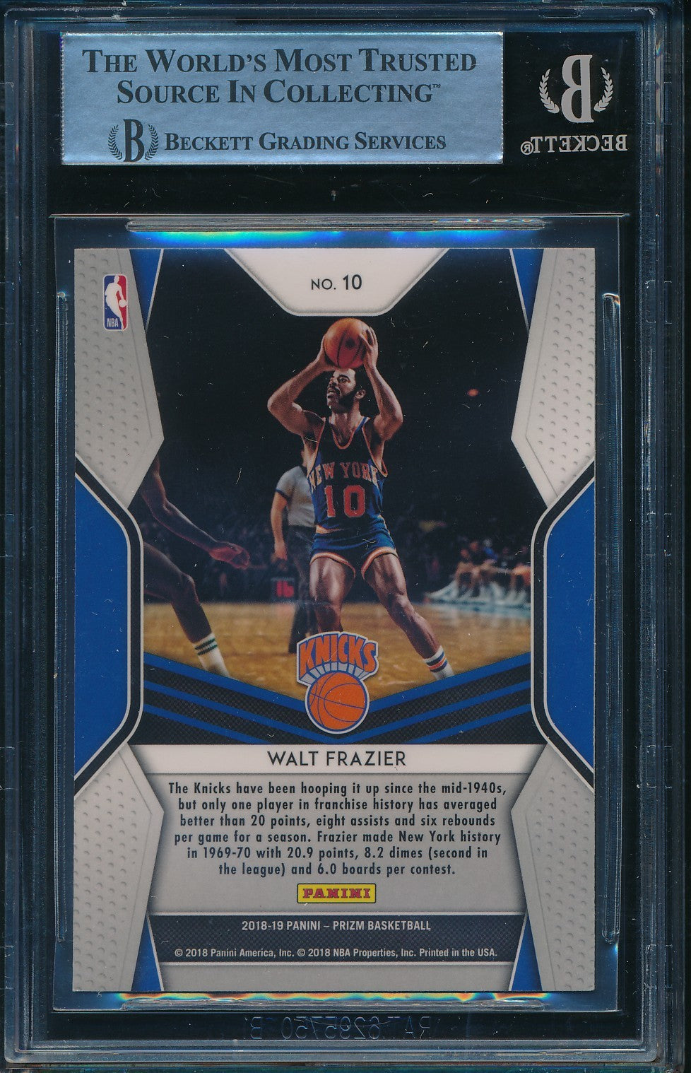 Walt Frazier HOF Signed/Auto 2018-19 Panini Prizm Card #10 BAS/Beckett 198685