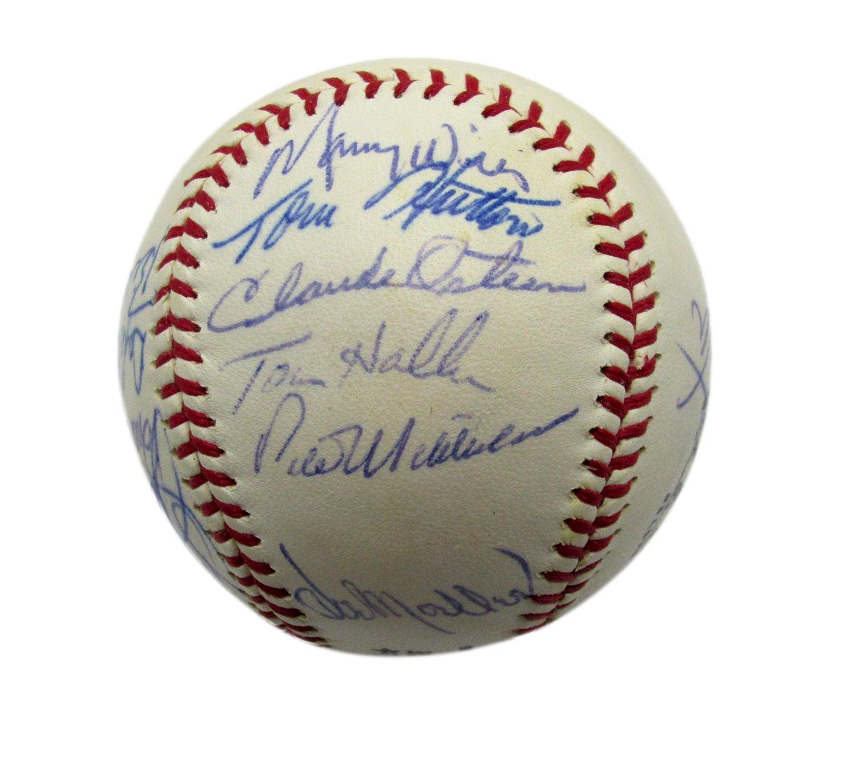 1971 Dodgers Team Signed by 16 ONL Baseball Garvey Wills Osteen Mota 198257