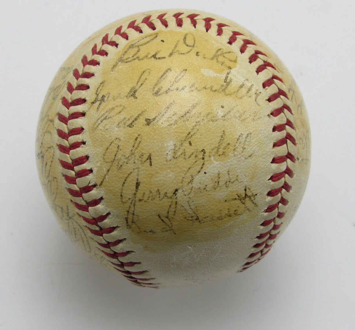 1942 New York Yankees Team Signed by (26) OAL Baseball Rizzuto DiMaggio 196288