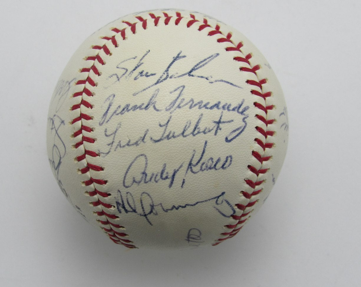 1968 Yankees Team Signed by (21) Pro League Baseball Mickey Mantle 196286