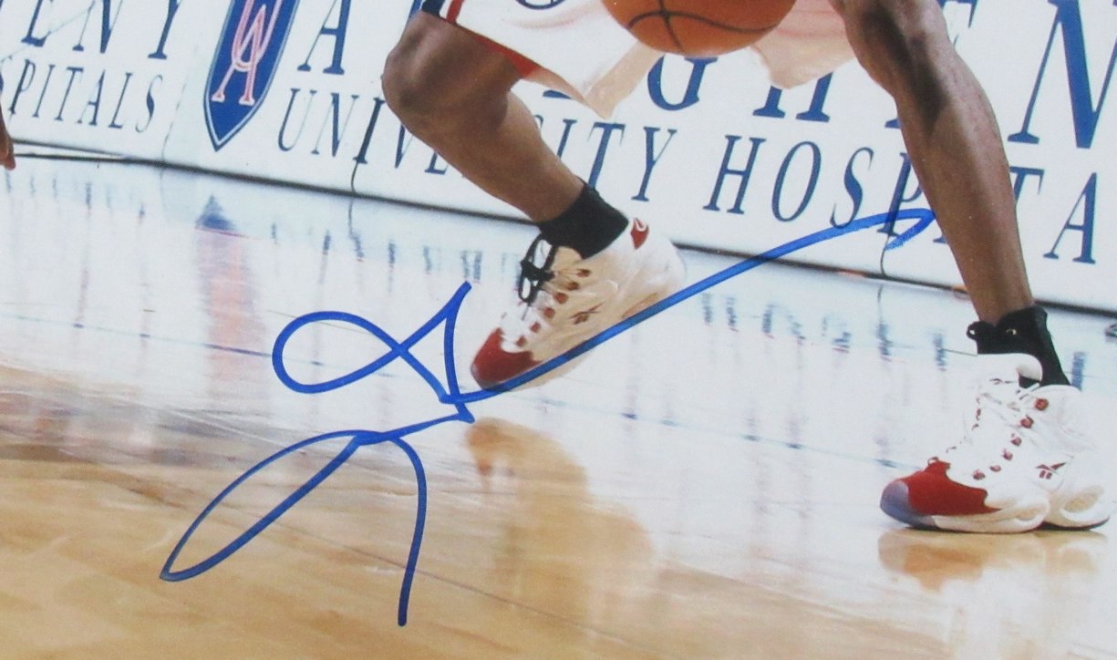 Allen Iverson HOF Signed/Auto 16x20 Photo with Jordan 76ers Framed JSA 198336