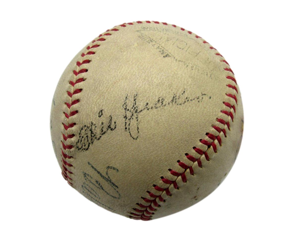 Babe Ruth (2) / Ty Cobb / Tris Speaker Signed/Auto Official Baseball PSA 198535