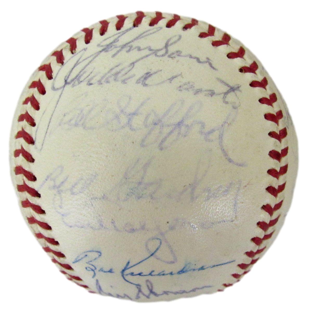 1963 AL Champs NY Yankees Team Signed (29) Reach Baseball Mantle Beckett 198606