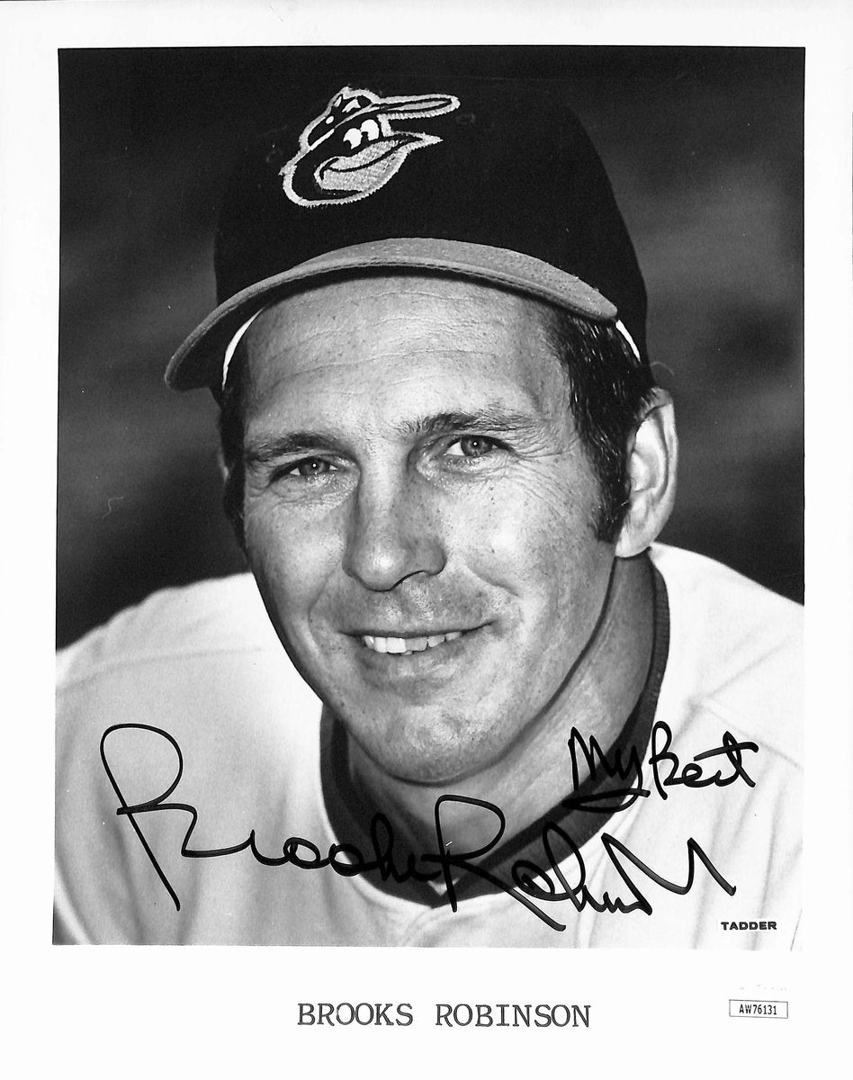 Brooks Robinson HOF Signed/Autographed 8x10 Team B/W Photo Orioles JSA 200247