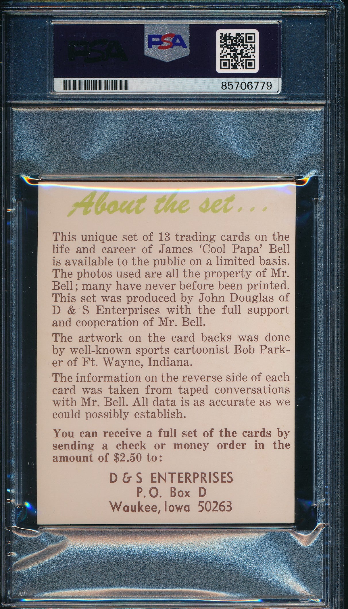 1976 Douglas/Bell HOF Trading Card Cool Papa Bell Signed/Auto PSA/DNA 203242