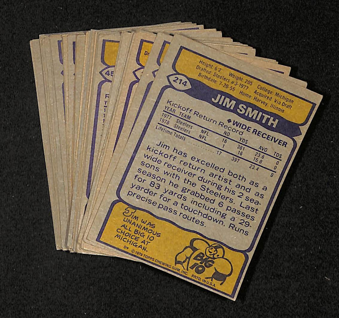 Lot of (36) 1979 TOPPS Football Cards Terry Bradshaw, O.J. Simpson 204526