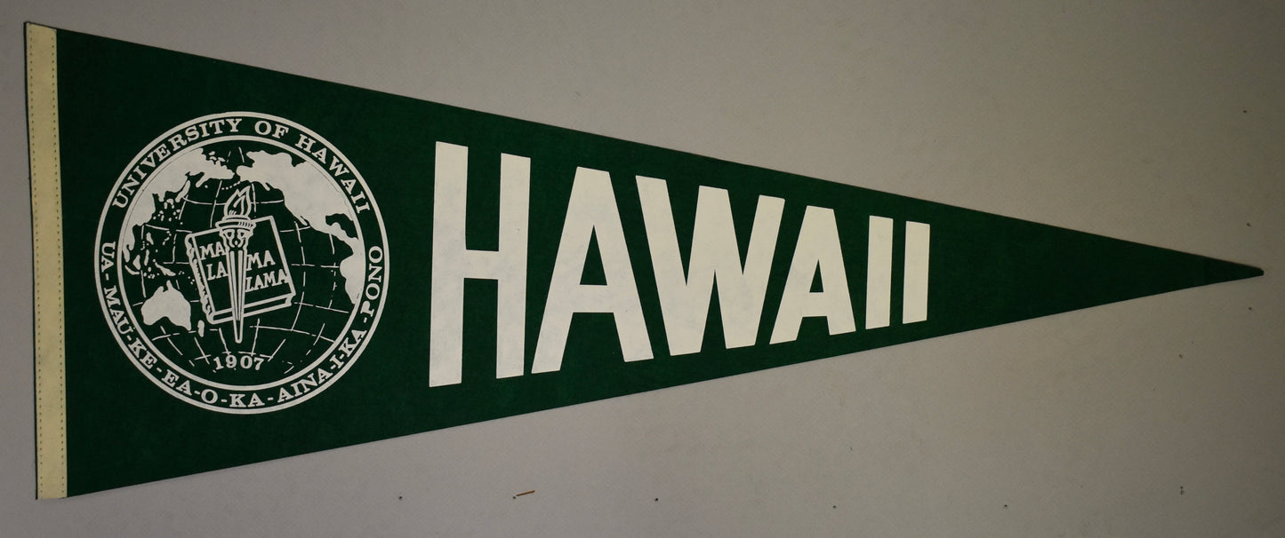 Vintage University of Hawaii 12x30 Felt Pennant 208644